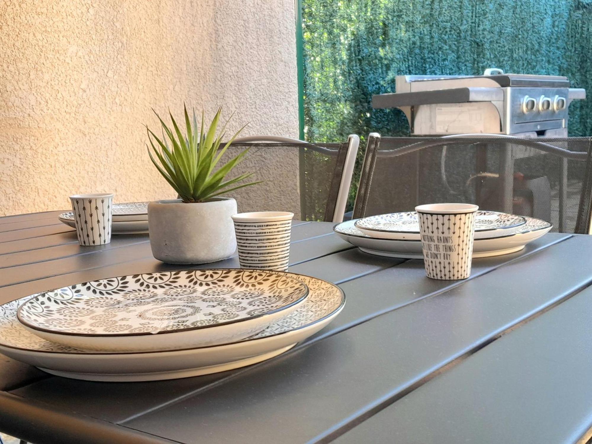 Charmante Villa Patio Avec Terrasse : Proche Plages Et Centre, Ideale Pour 4 Personnes - Fr-1-239-789 Капбретон Экстерьер фото